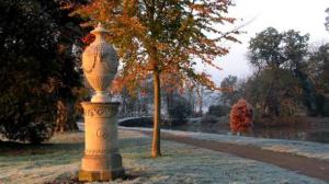 842%2F788%2FLakeside+urn_thumb_460x0