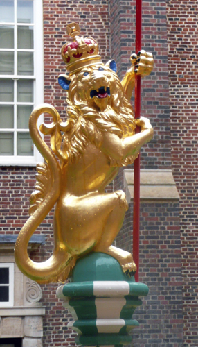 The Golden Lion probably chosen as a badge by Richard I & used frequently by Henry VIII