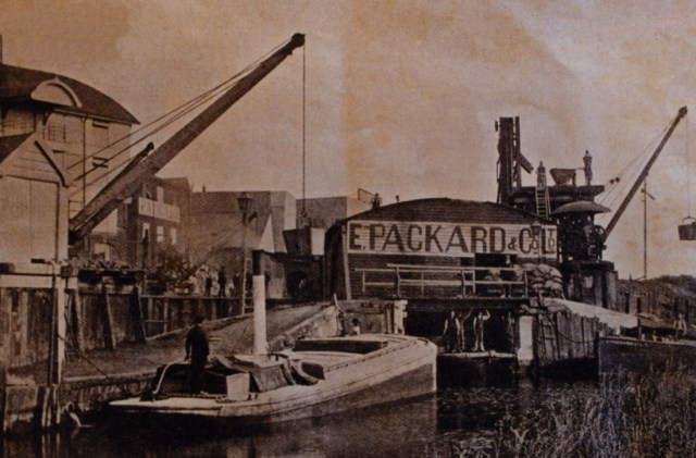 The Old Fisons site in 1916 showing the dock and canal wharf. The North Warehouse is pictured on the left. http://theoldfisonssite.co.uk/history/