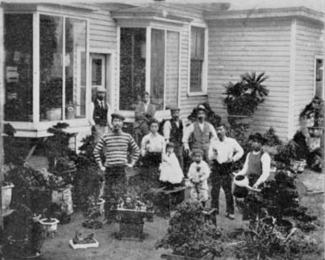 The staff of the S. M. Japanese Nursery Company, from the 1904 New York auction catalogue