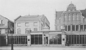 Veitch's Royal Exotic Nursery, Chlesea c.1900 from Shirley Heriz-Smith Garden History Vol. 17, No. 2 (Autumn, 1989