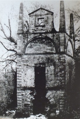 Constantine's well, image taken from the Guidebook