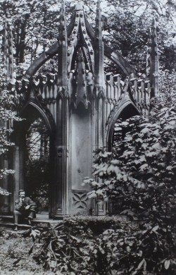 The Gothic Umbrella image taken from the Guide Book