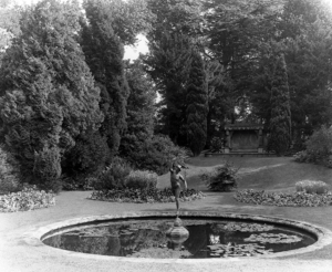 The mercury pond in the garden at Westonbirt. Pub Orig CL 25/03/1905